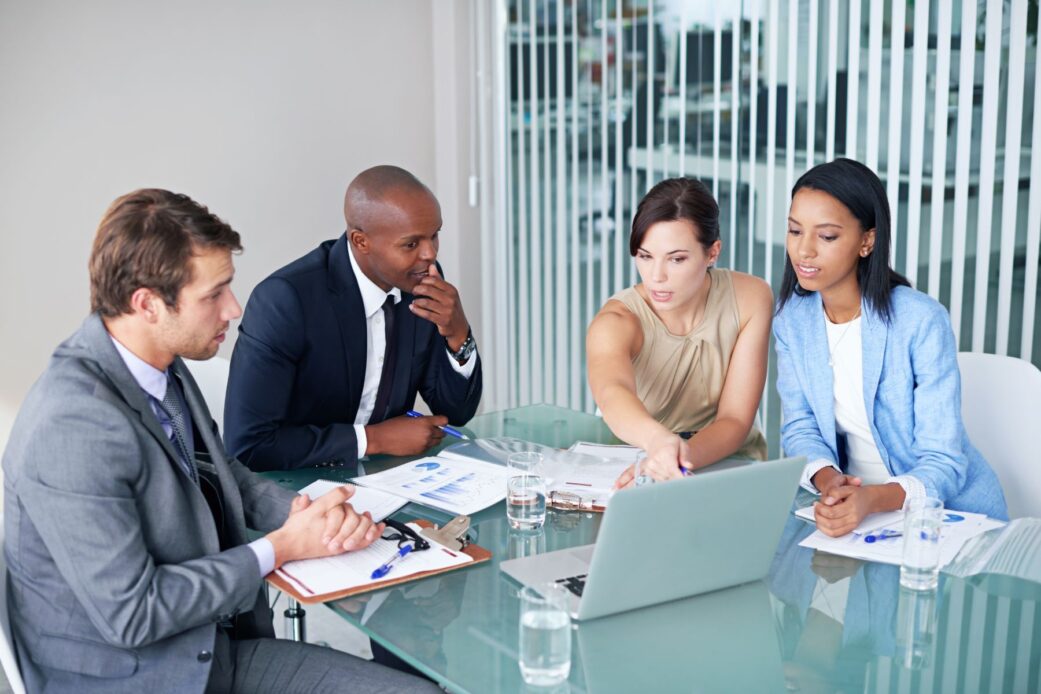 Deine Büroorganisation in den Griff bekommen und die Zeitdiebe bändigen. Kompaktes und praktisches Zeitmanagement Seminar in Berlin